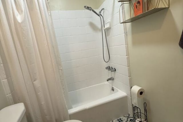 5376 Fairview Boulevard 104, Los Angeles, CA 90056 — photo 10 of 11