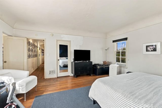900 S Curson, Los Angeles, CA 90036 — photo 54 of 66