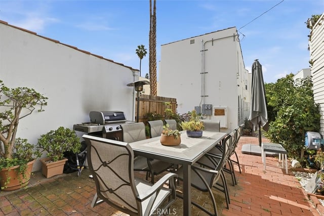900 S Curson, Los Angeles, CA 90036 — photo 63 of 66
