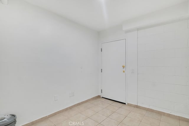 7240 Shirley 102, Reseda, CA 91335 — photo 23 of 25