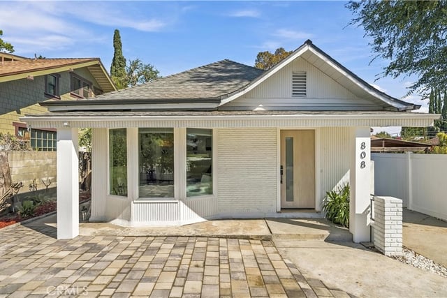 808 S Los Robles, Pasadena, CA 91106 — photo 2 of 40