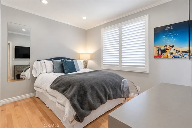 11952 Montana Ave, #203, Los Angeles, CA 90049 — photo 22 of 29