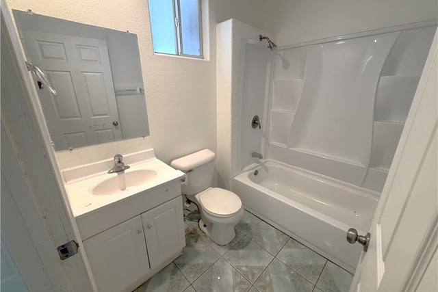 13658 Garrick Avenue, Sylmar, CA 91342 — photo 24 of 24