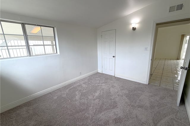 13658 Garrick Avenue, Sylmar, CA 91342 — photo 8 of 24