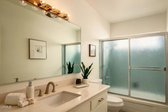 550 Marie Avenue, Los Angeles, CA 90042 — photo 23 of 33