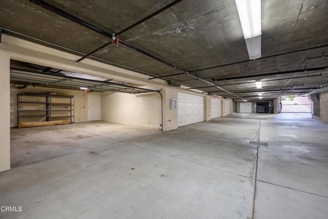 690 S Marengo Avenue 5, Pasadena, CA 91106 — photo 42 of 44