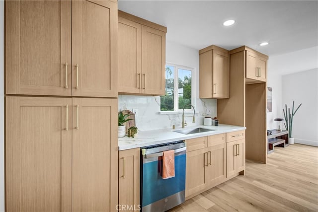 2677 Saxon, Los Angeles, CA 90065 — photo 10 of 28