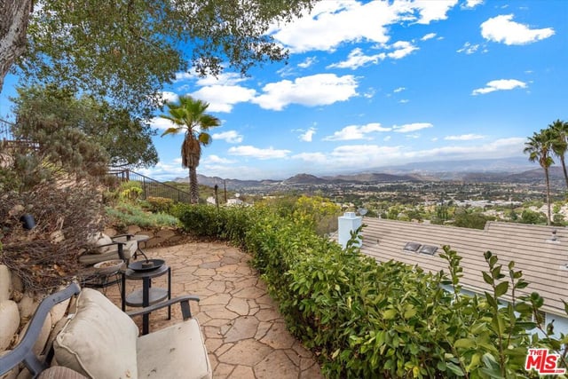 536 S Ventu Park Road, Newbury Park, CA 91320 — photo 47 of 54