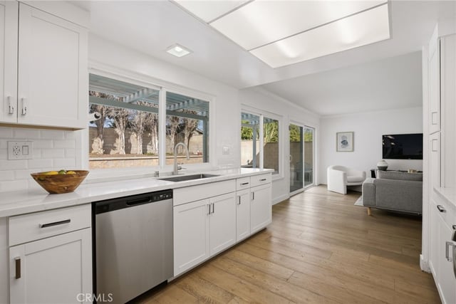22737 Stagg Street, West Hills, CA 91304 — photo 10 of 34