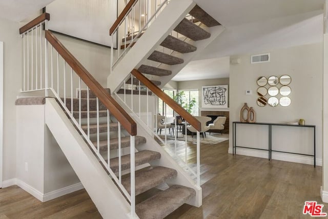 9458 Megan Avenue, Chatsworth, CA 91311 — photo 12 of 39
