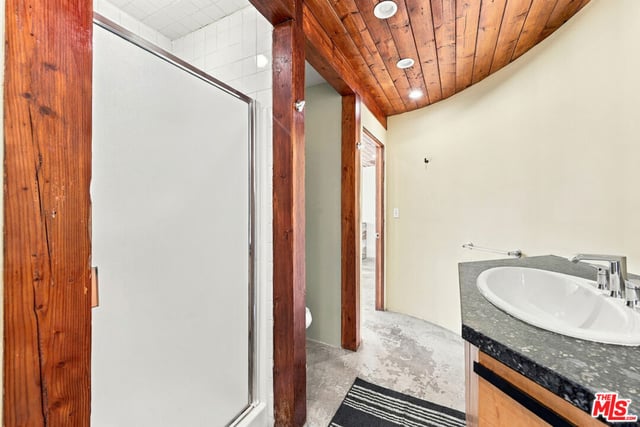11749 Ayres Avenue, Los Angeles, CA 90064 — photo 50 of 58