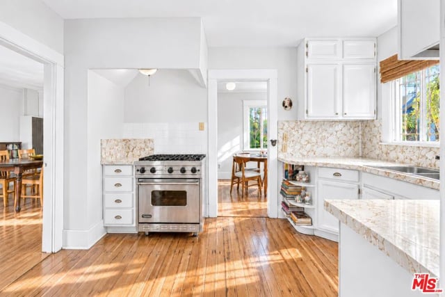 2753 S Rimpau Boulevard, Los Angeles, CA 90016 — photo 14 of 34