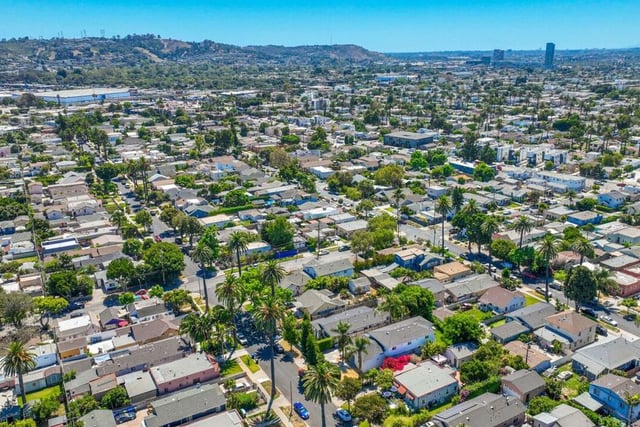 2753 S Rimpau Boulevard, Los Angeles, CA 90016 — photo 32 of 34