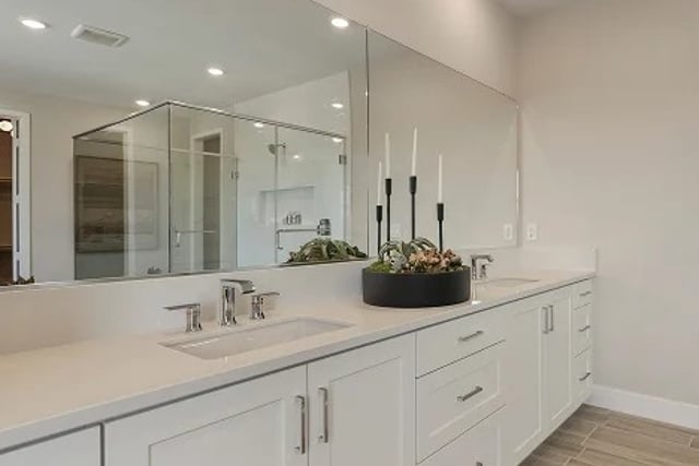 29709 Calle La Roca, Valencia, CA 91354 — photo 16 of 41