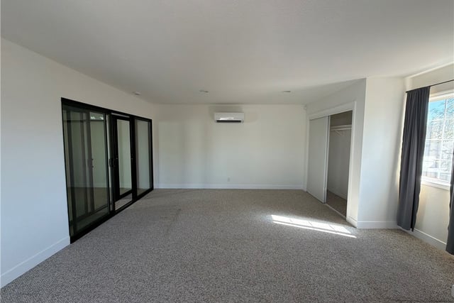 1110 Queen Anne Place, Los Angeles, CA 90019 — photo 10 of 27