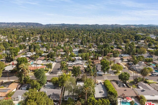 19805 Hamlin Street, Woodland Hills, CA 91367 — photo 47 of 56