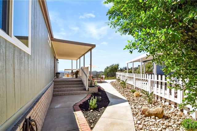 24303 Woolsey Canyon Road 66, West Hills, CA 91304 — photo 2 of 39