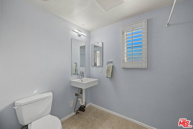 2864 Sunset Place 407, Los Angeles, CA 90005 — photo 19 of 30