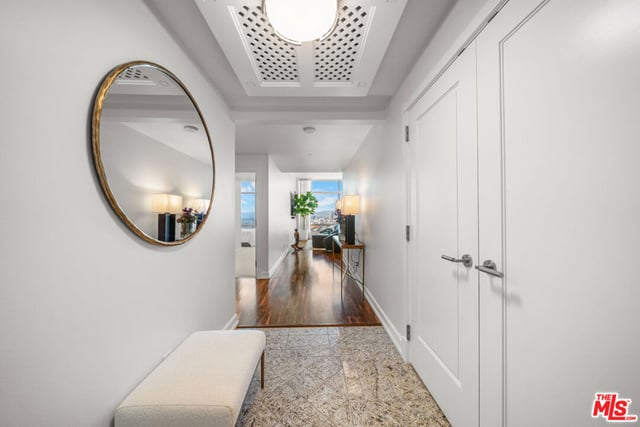 900 W Olympic Boulevard 28E, Los Angeles, CA 90015 — photo 15 of 46
