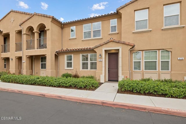 383 Nuez Street, Camarillo, CA 93012 — photo 2 of 27
