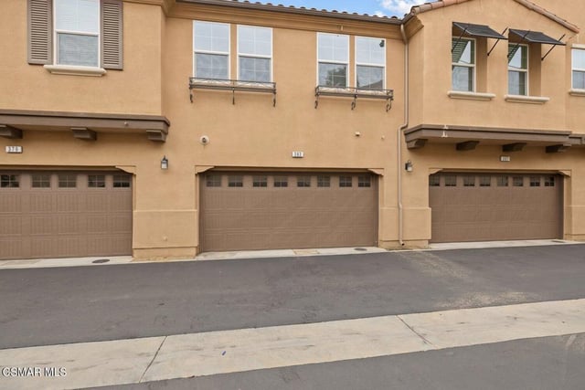 383 Nuez Street, Camarillo, CA 93012 — photo 3 of 27