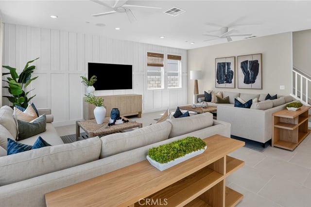 27976 Plateau Terrace, Valencia, CA 91381 — photo 4 of 31