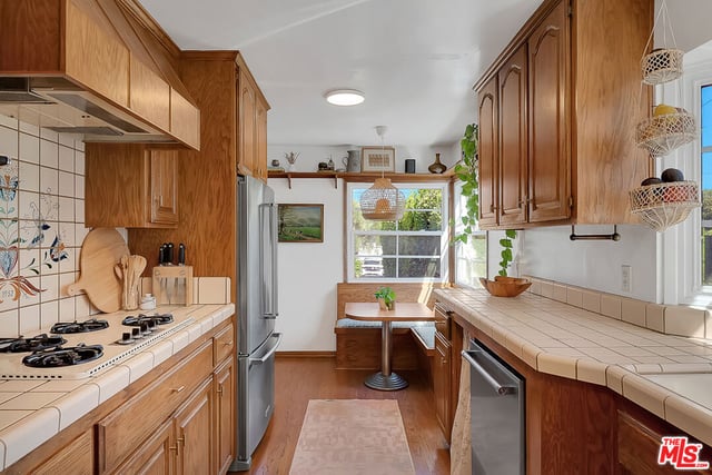967 W 21st Street, San Pedro, CA 90731 — photo 7 of 25
