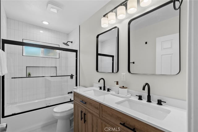 1745 W 39th, Los Angeles, CA 90062 — photo 12 of 33