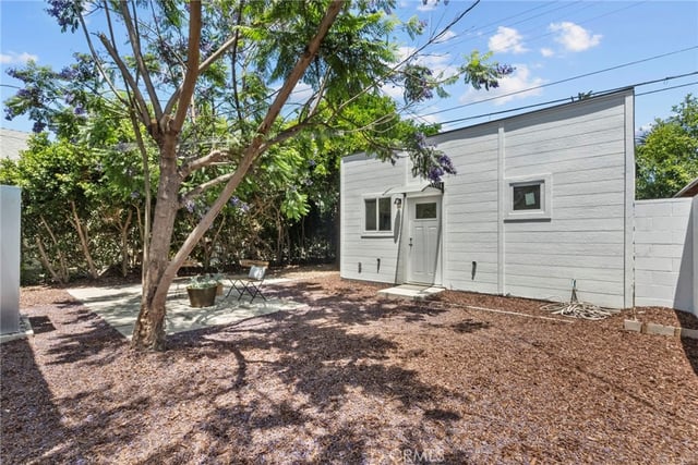 1745 W 39th, Los Angeles, CA 90062 — photo 16 of 33