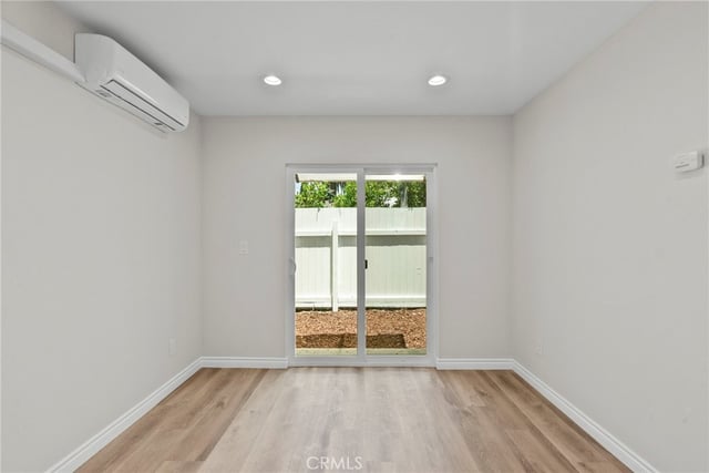 1745 W 39th, Los Angeles, CA 90062 — photo 20 of 33