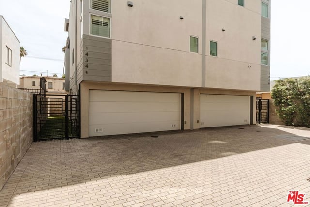 1434 1/2 S Sycamore Avenue, Los Angeles, CA 90019 — photo 44 of 46
