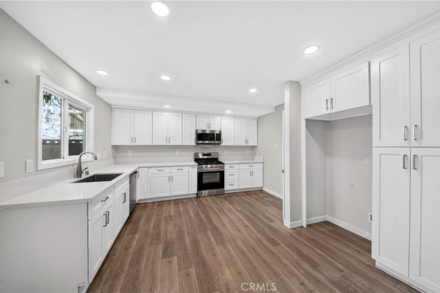 24213 Seagrove, Carson, CA 90745 — photo 13 of 44