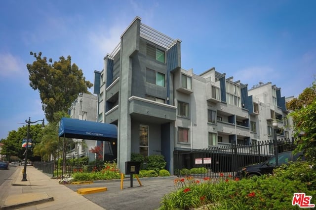 1940 N Highland Avenue 59, Los Angeles, CA 90068 — photo 2 of 32