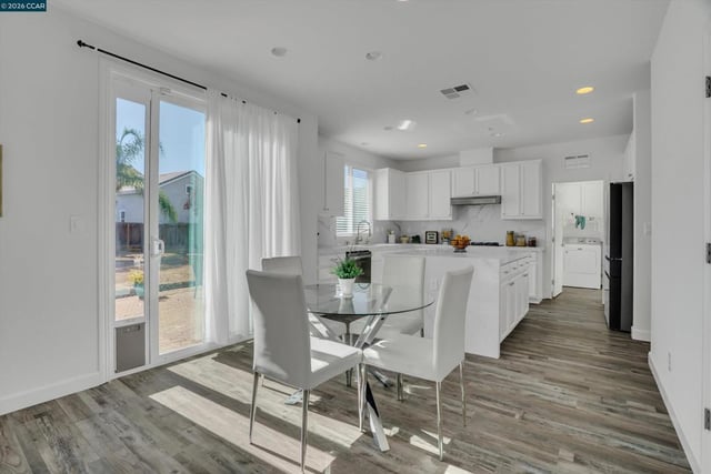1312 Prominent Dr, Brentwood, CA 94513 — photo 11 of 40