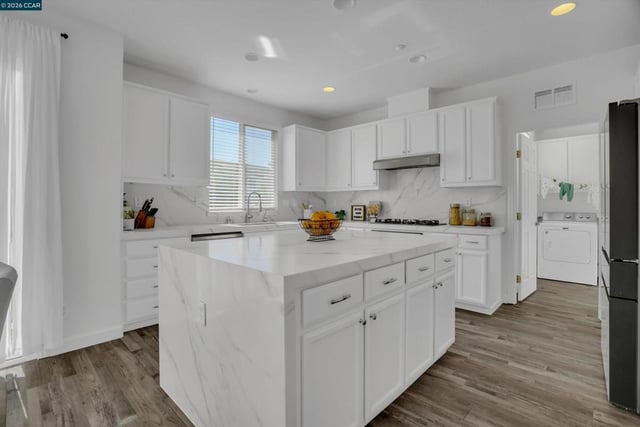 1312 Prominent Dr, Brentwood, CA 94513 — photo 13 of 40