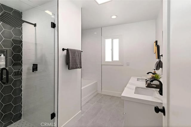 1050 S Plymouth, Los Angeles, CA 90019 — photo 17 of 60