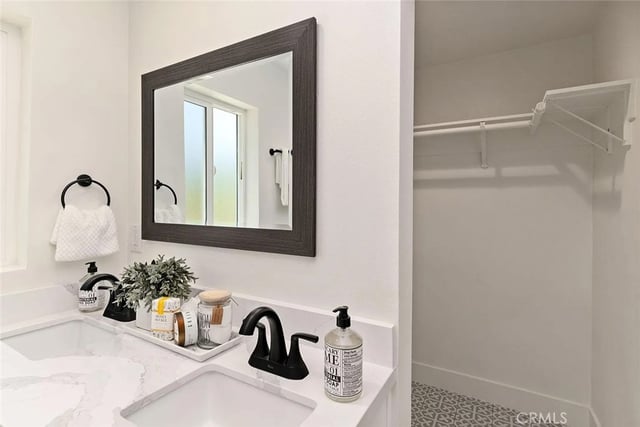 1050 S Plymouth, Los Angeles, CA 90019 — photo 24 of 60