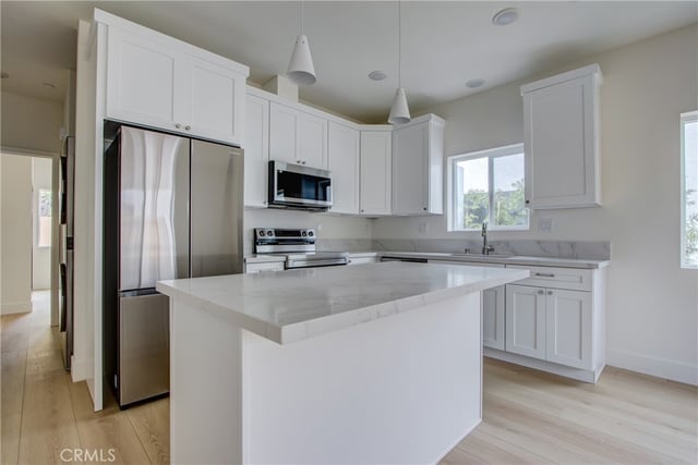 1050 S Plymouth, Los Angeles, CA 90019 — photo 46 of 60