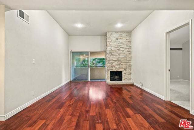 7800 Topanga Canyon Boulevard 322, Canoga Park, CA 91304 — photo 10 of 40