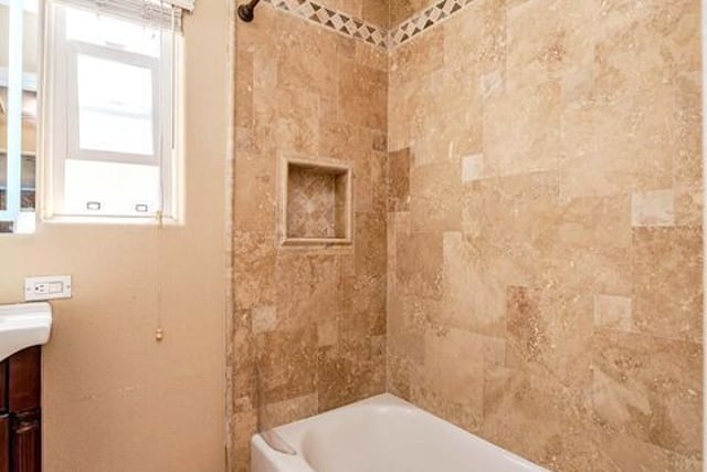 359 Blackshear Avenue, Los Angeles, CA 90022 — photo 19 of 46