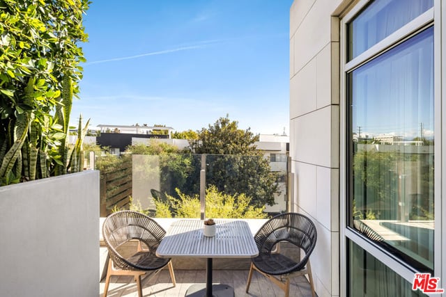 9000 W 3rd Street 208, Los Angeles, CA 90048 — photo 20 of 39