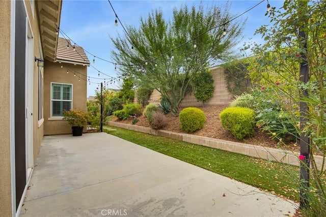 25110 Citron Lane, Canyon Country, CA 91387 — photo 22 of 38