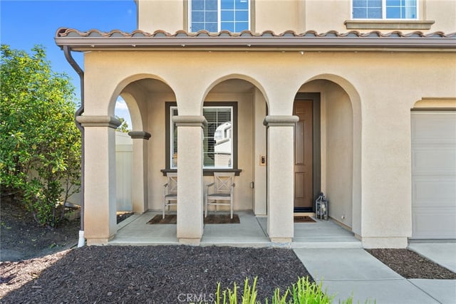 13422 Red Hawk Drive, Sylmar, CA 91342 — photo 4 of 68