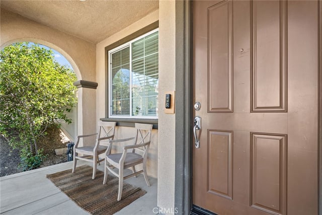 13422 Red Hawk Drive, Sylmar, CA 91342 — photo 5 of 68