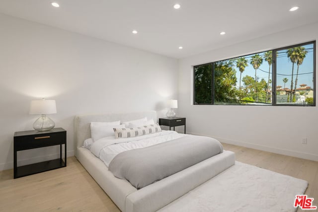 1426 N Jonah Lane, Los Angeles, CA 90028 — photo 13 of 32