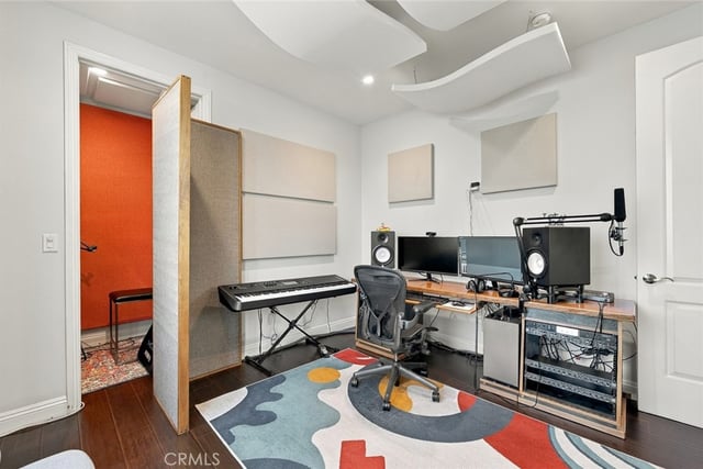 7617 Lilly, North Hollywood, CA 91605 — photo 32 of 52