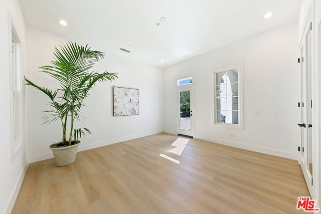 367 Loire Valley Drive, Simi Valley, CA 93065 — photo 5 of 47