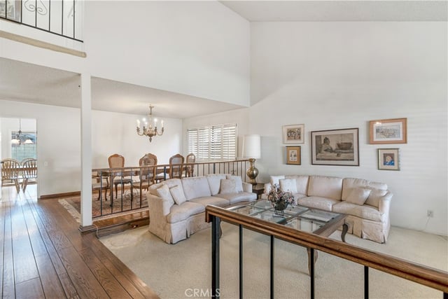 5521 Goodland Avenue, Valley Village, CA 91607 — photo 3 of 39