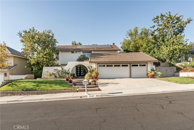 25407 Cariz Drive, Valencia, CA 91355 — photo 5 of 71