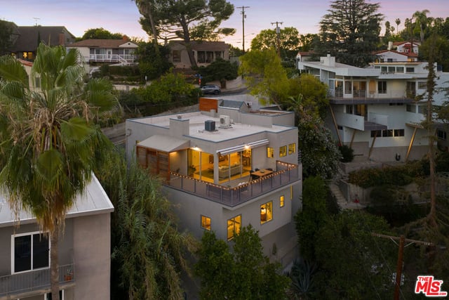 1684 Rotary Drive, Los Angeles, CA 90026 — photo 9 of 36